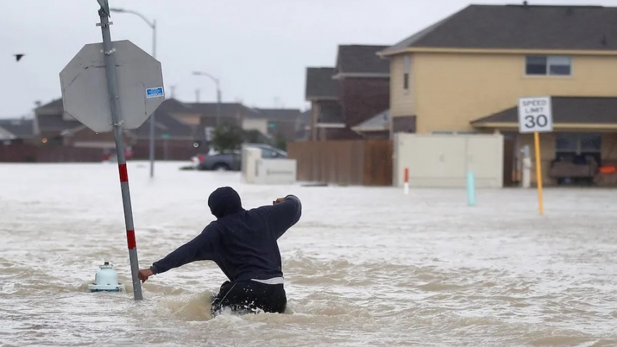 Gần 10 triệu người ảnh hưởng bởi lũ lụt trên diện rộng ở Mỹ